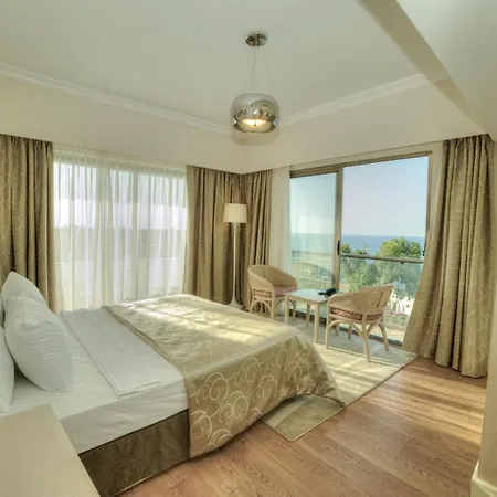 Jasmine Court & Casino