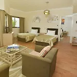 Jasmine Court & Casino 5*