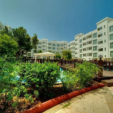מלון Jasmine Court &