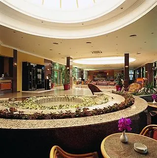 Jasmine Court & קיירניה