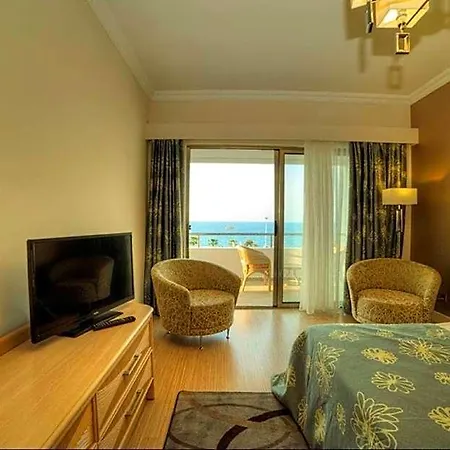 Jasmine Court & Hotel