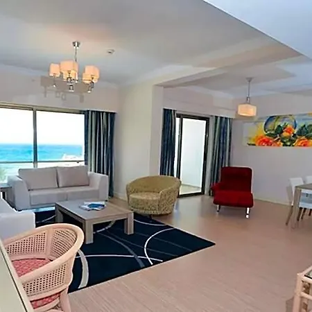Jasmine Court & 4* Kyrenia (Northern Cyprus)