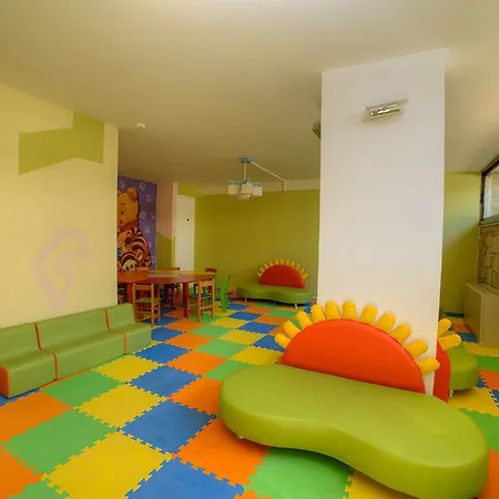 Jasmine Court & Hotel Kyrenia (Northern Cyprus)