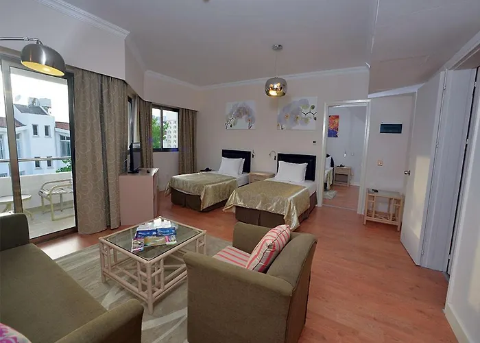 Jasmine Court & Casino Hotel