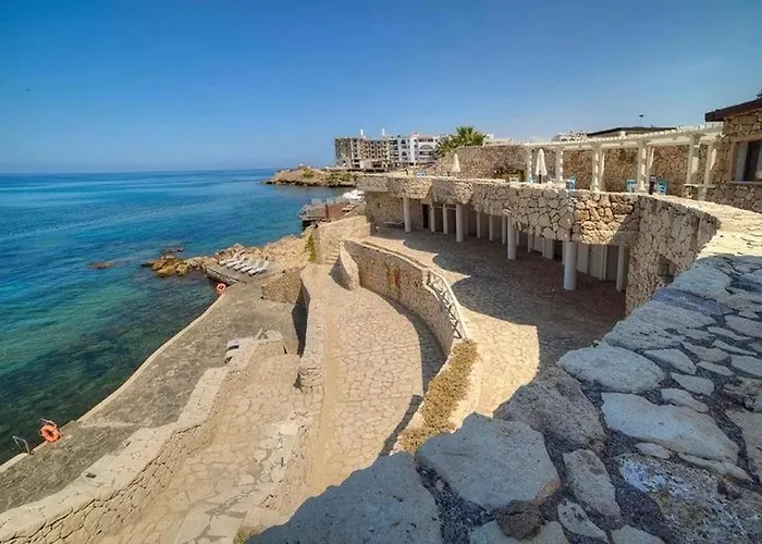 Jasmine Court & Casino 5*