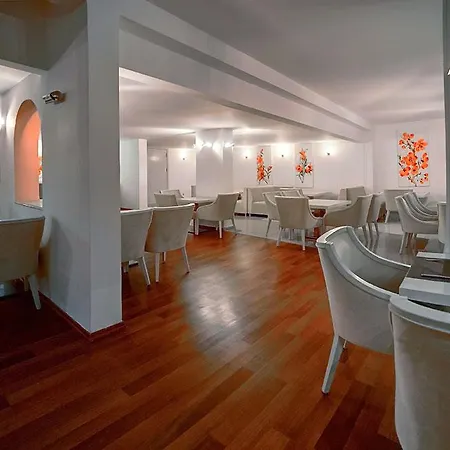 Jasmine Court & Casino