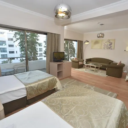 Hotel Jasmine Court & Casino