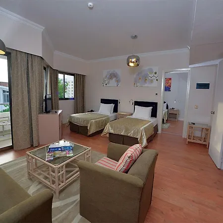 Jasmine Court & Casino Hotel