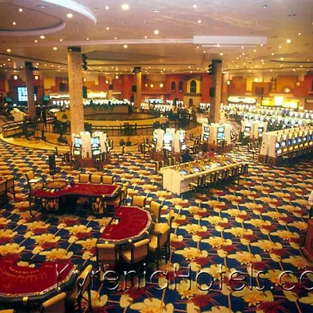 Jasmine Court & Casino كيرينيا